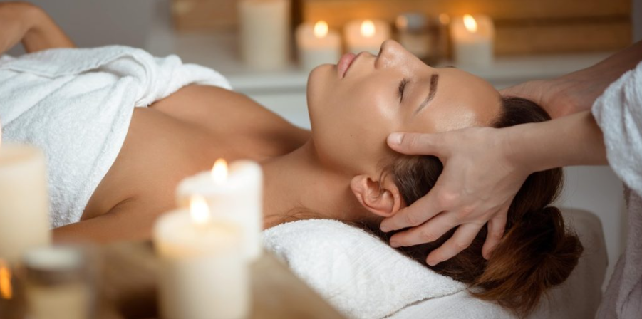 Tranquility Unleashed: Indulge in the Ultimate Cabin Massage Experience