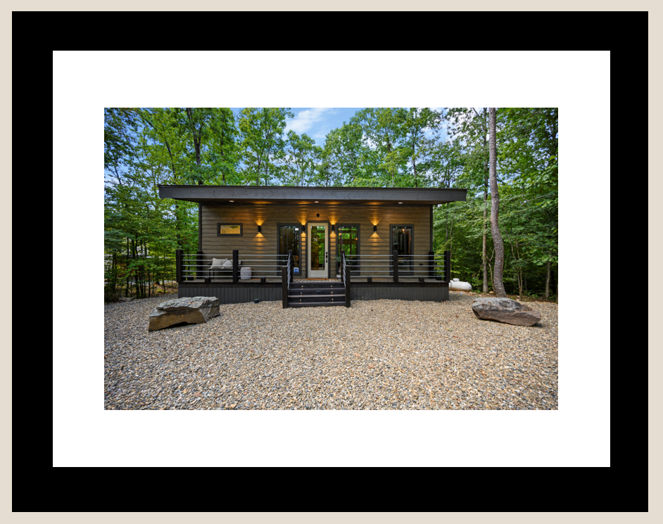 Hart to Hart: A Romantic Cabin For Couples